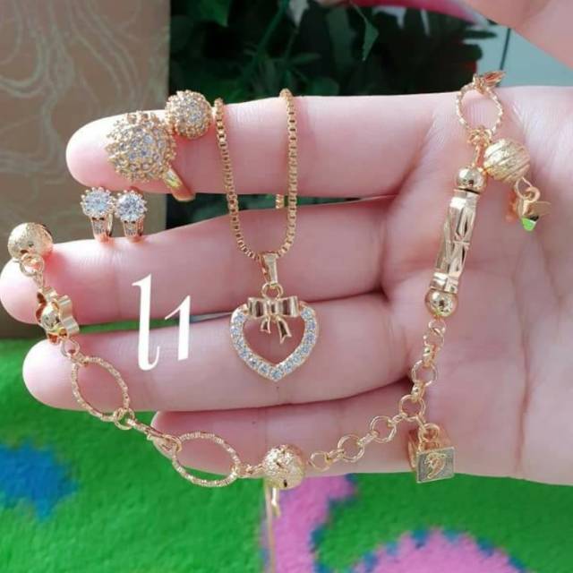 Set hati syafira gold 22k