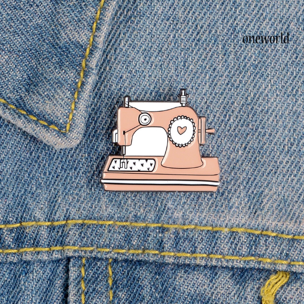 OW@ Cartoon Unisex Sewing Machine Shaped Enamel Brooch Pin Handcraft DIY Badge Gift