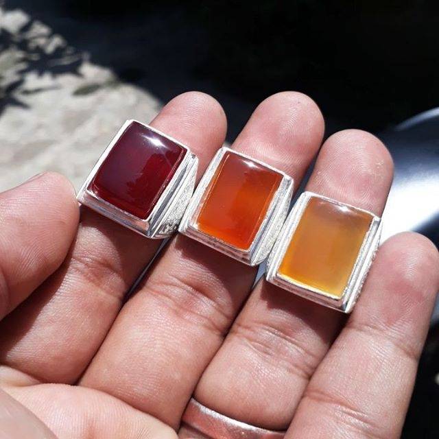 

RED, ORANGE, YELLOW KOTAK