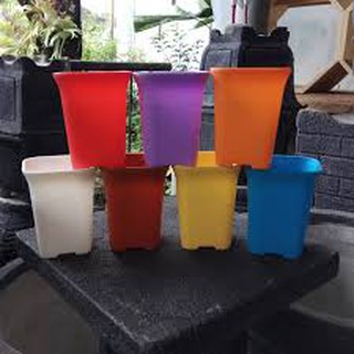  pot  kotak  nkt 88 warna warni model tinggi  diameter 8cm 