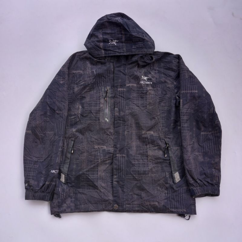 jaket outdoor arcteryx