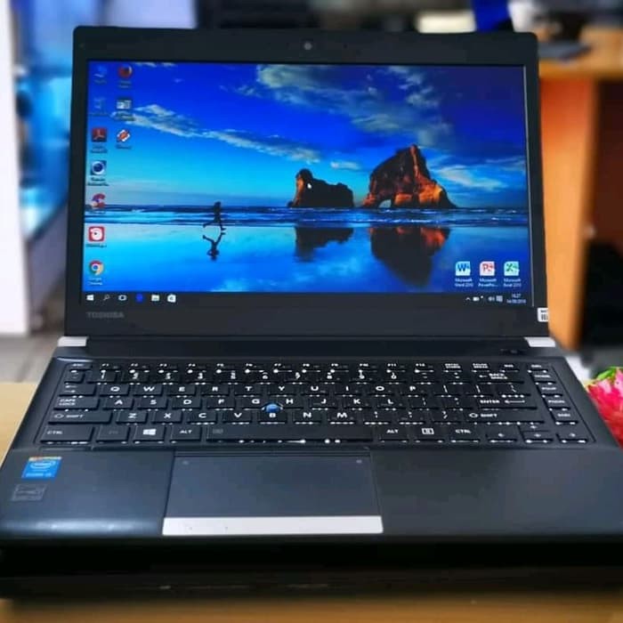 Laptop Toshiba Portege R30 Core i5 Ram 4gb HDD 500 GB