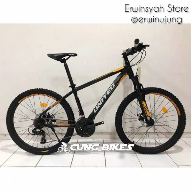 Sepeda Gunung MTB 26 United Stavros frame Alloy 21 Speed Shimano