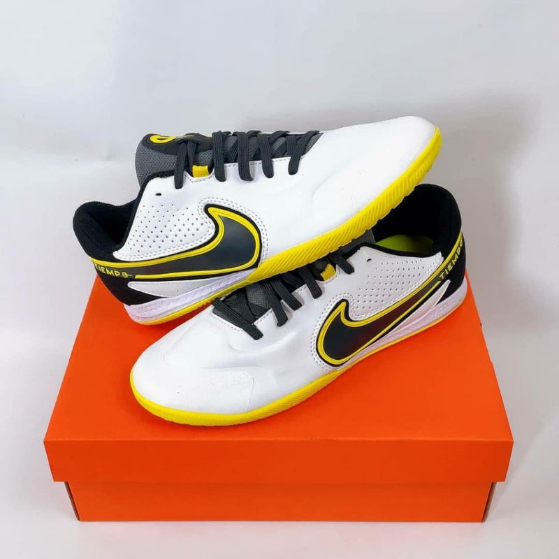 Sepatu Futsal Nike Tiempo Legend 9 Pro White Black Yellow IC