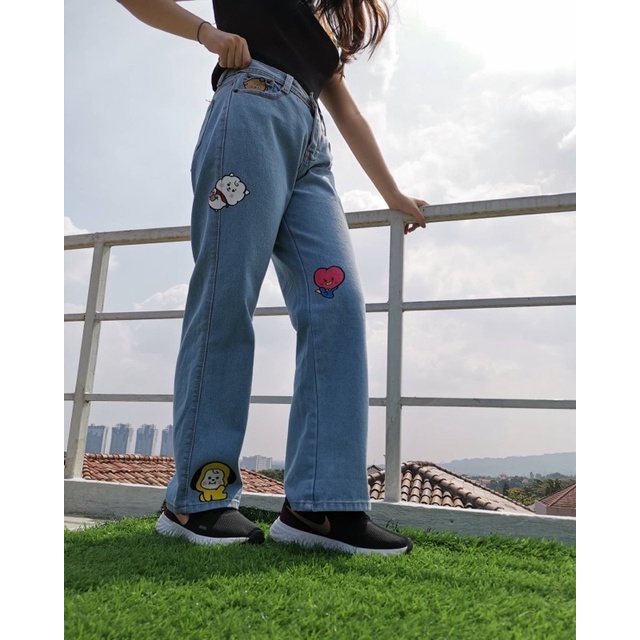 Celana jeans wanita highwaist kulot BT21 (hand painted jeans)