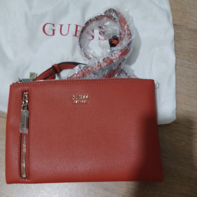sling Guess