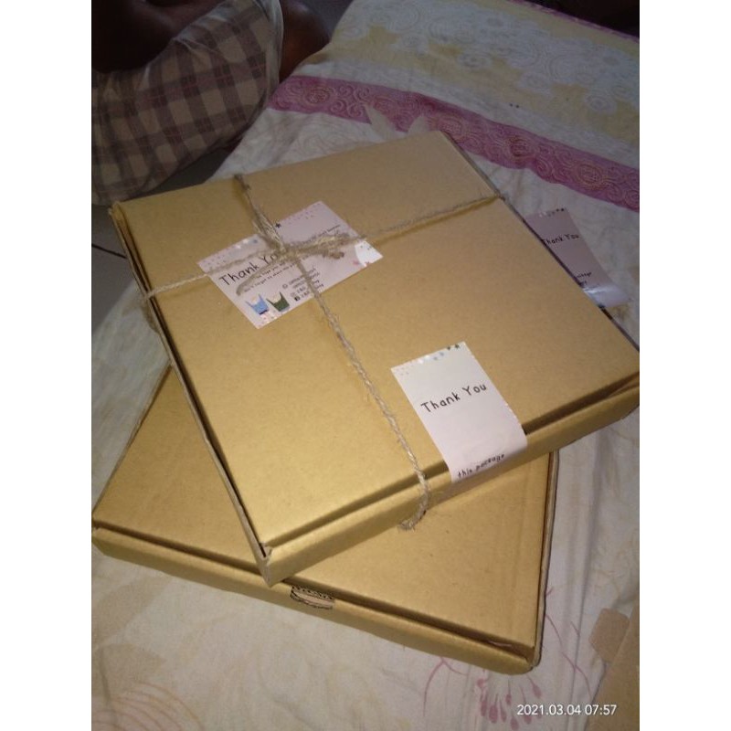 

hampers box/kado ultah cewek/termurah