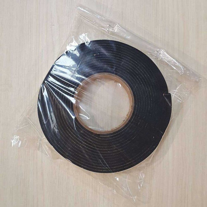 Lis Strip Pintu Door Foam Sponge Rubber Seal 5 Meter - KK-062 - Hitam, 10x3mm