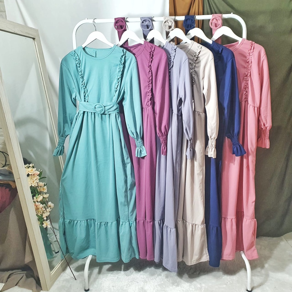 Gamis Wanita Lengan Panjang Fashion Muslim Delina Fit  L-XL Lingkar Dada 105cm Panjang 135cm