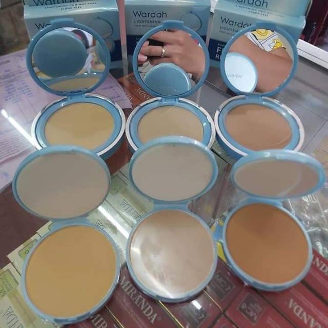 Bedak wardah beli 1 gratis 1