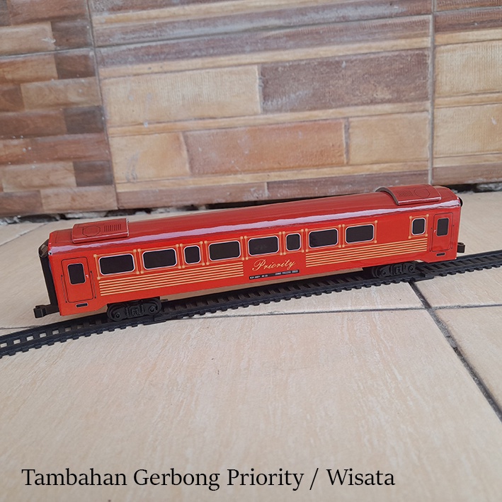 Kereta api Indonesia - ful set lokomotif dan gerbong