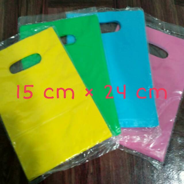 

Plastik Plong Warna Uk 15×24