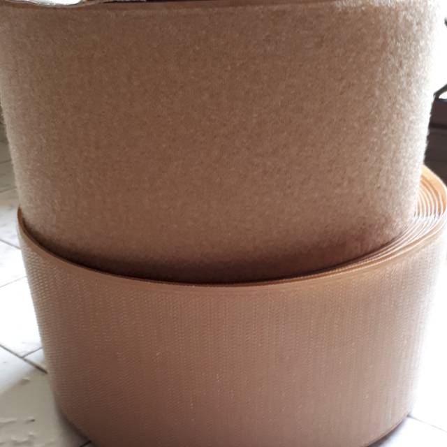 Velcro/ Prepetan/ Perekat Kain 10cm Coklat Muda/ Cream Permeter