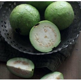 

jambu kristal , buah segar