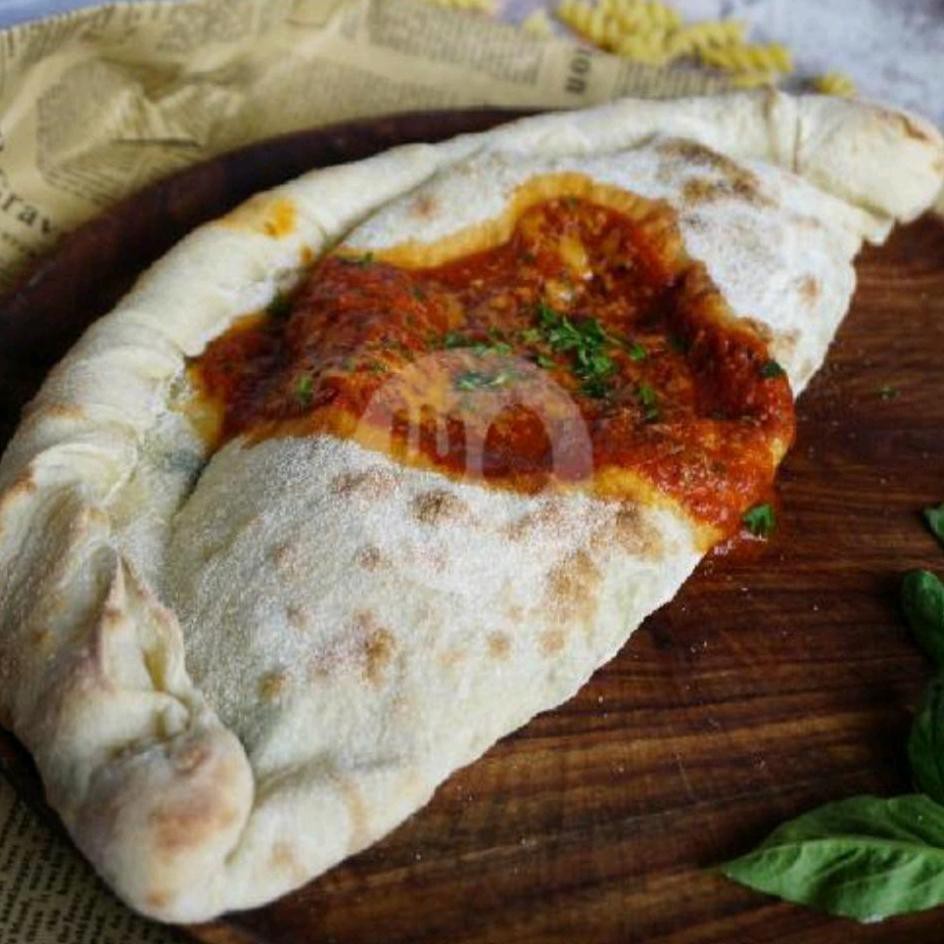 

PIZZAPEDIA CALZONE PIZZA