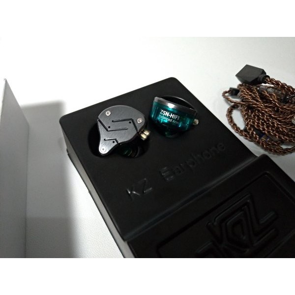 Knowledge Zenith Hybrid Earphone KZ-ZSN 1BA 1DD with Mic