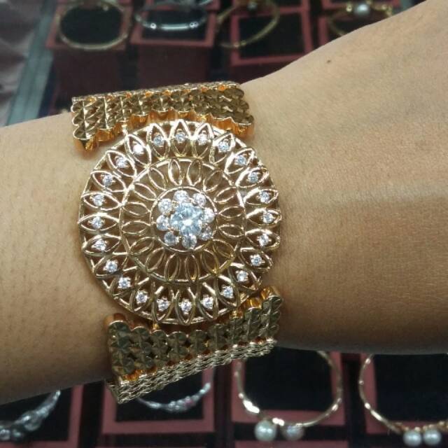 Gelang rhodium
