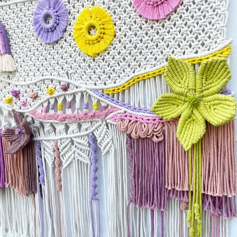 macrame weaving BLOOM pastel