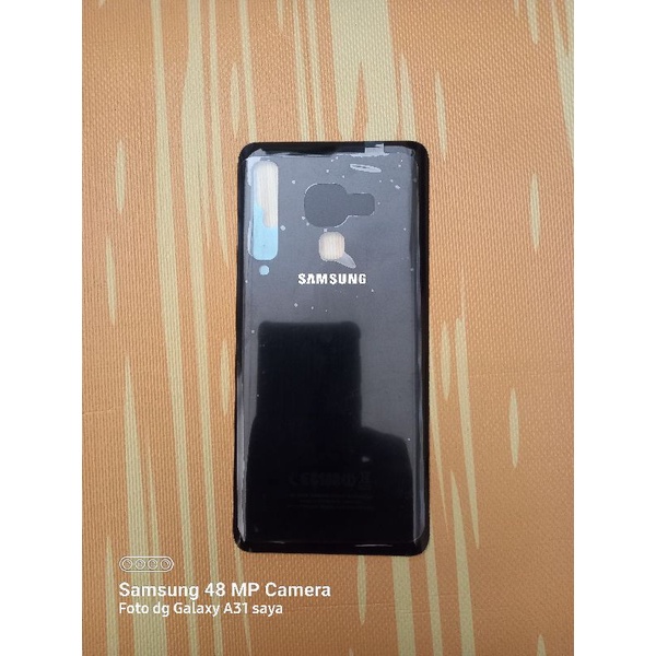 BACKDOOR / TUTUP BATRE SAMSUNG A920 /A9 2018 HITAM