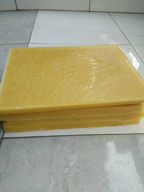 Beeswax Lilin Lebah 1 kg Bahan Kosmetik