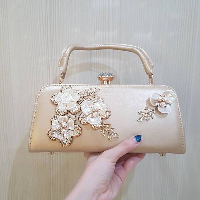 tas pesta floral flower bunga gold red white import tas bunga jungle kebun bibit matahari rose baki