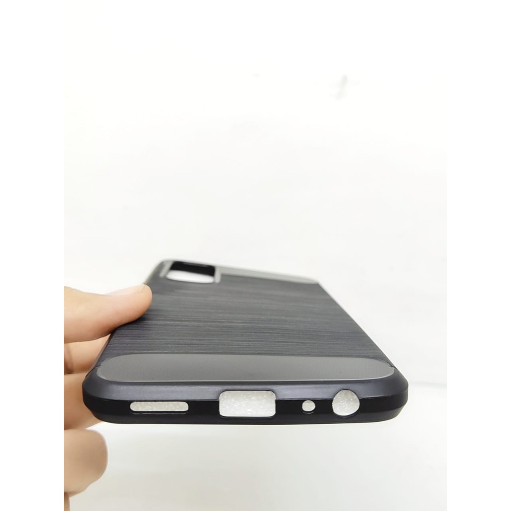 Case Slim Fit Carbon Vivo Y20 6.51 inchi Softshell Fiber Multi Carbon Anti Melar