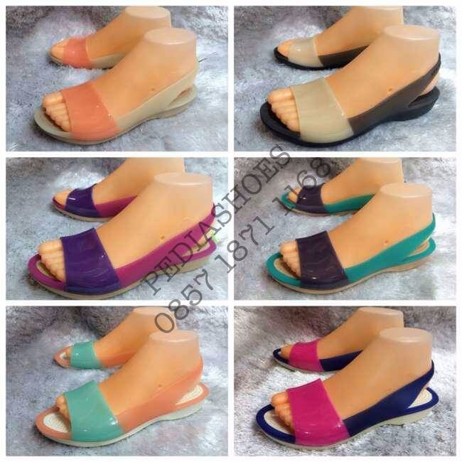 Sepatu Wanita Sepatu Flat Wanita Crocs Colorblock original GROSIR dan ECERAN