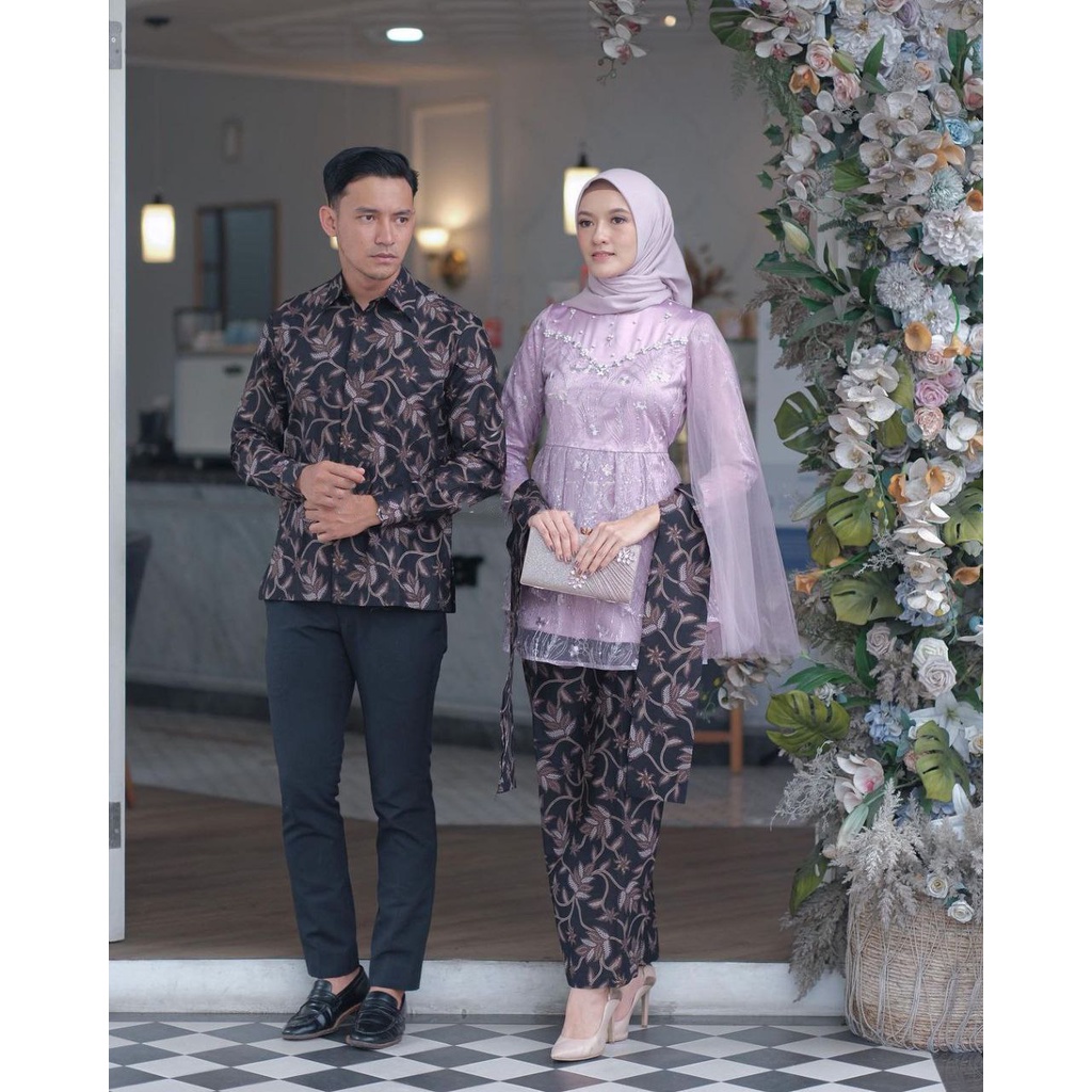 WID BATIK KEBAYA COUPLE SEMI PRANCIS KATUN BAHAN KEBAYA FRANCE CORNELI COUPLE MEGAN 4 BATIK COUPLE