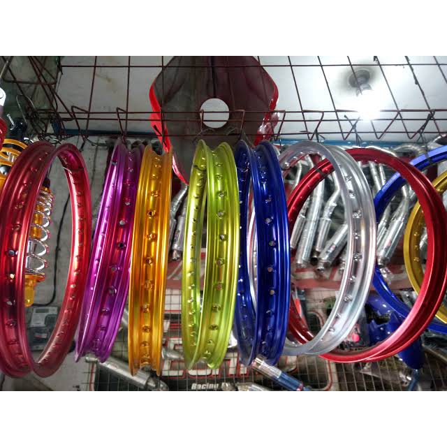1 SET Velg Rossi Ring 17 Lebar depan 160 belakang 160