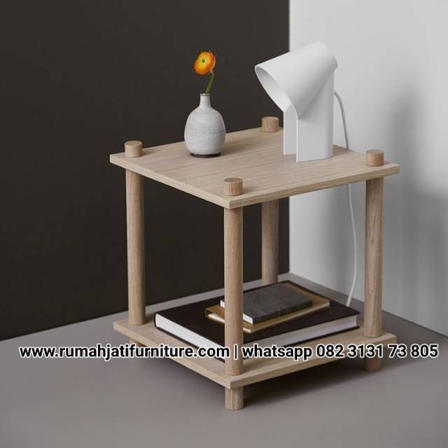 Meja Samping Kayu Solid Rumah Jati Furniture Sarjana Mebel Furniture