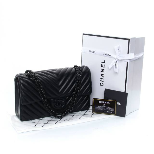 Chanel Chevron "So Black" 1112v