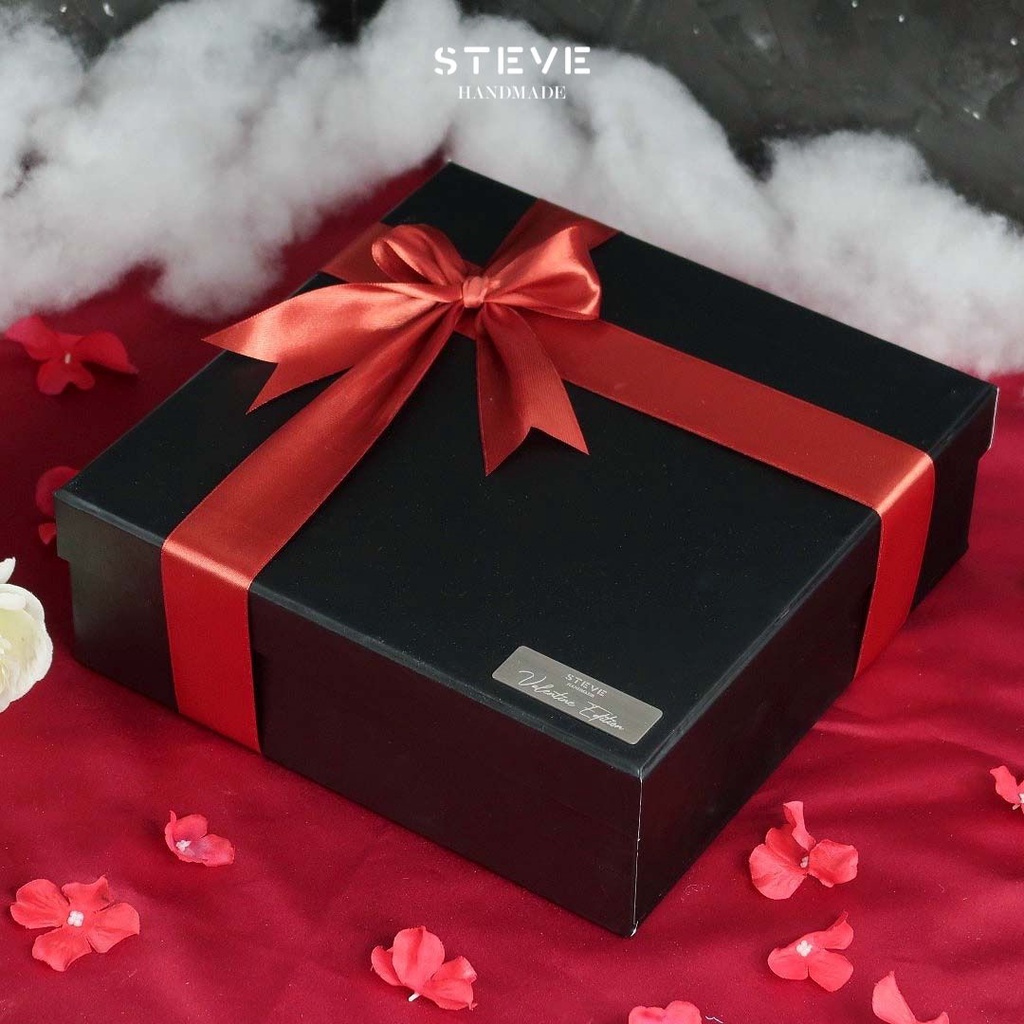 Gift Box Besar Valentine Couple Anniversaary Hampers Hadiah Kado Pacar Steve handmade