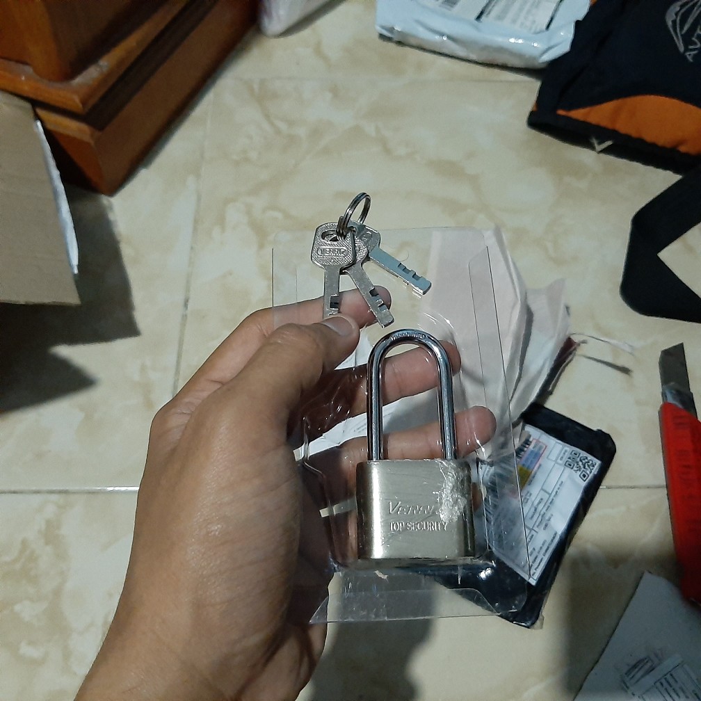 Gembok 40l 40 L Mm Pintu Pagar Rumah Kamar Toko Gerbang 40mm Leher Panjang Serba Guna Serbaguna