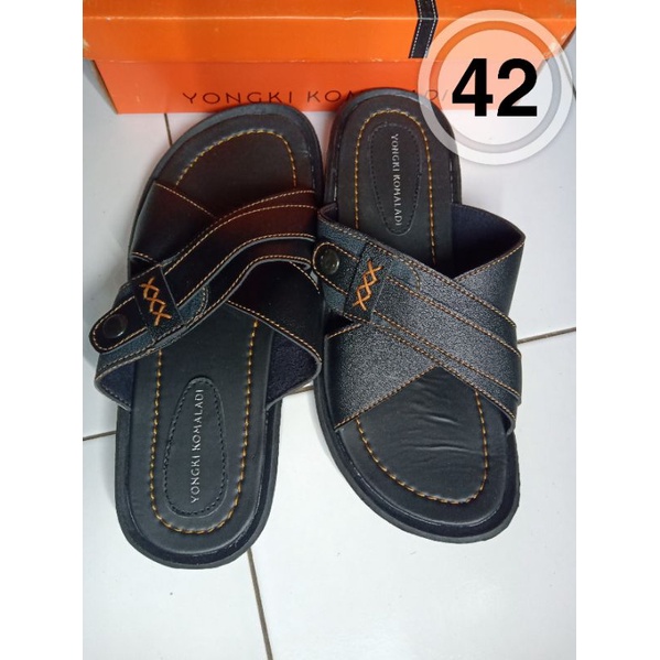 Sandal Pria Slop - Sandal Slop Yongki Komaladi