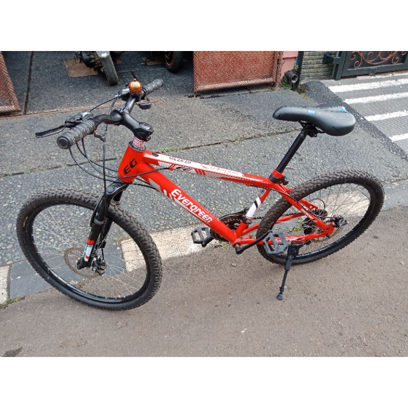 Sepeda Gunung Evergreen uk 24