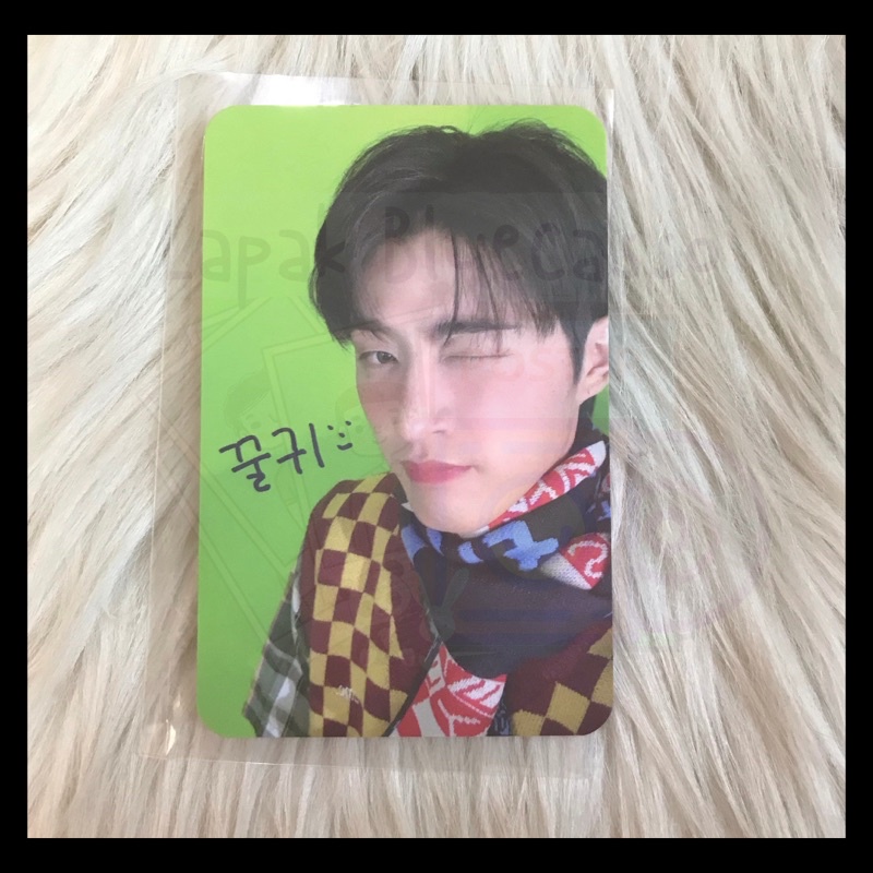 B.I HANBIN WATERFALL PHOTOCARD OFFICIAL