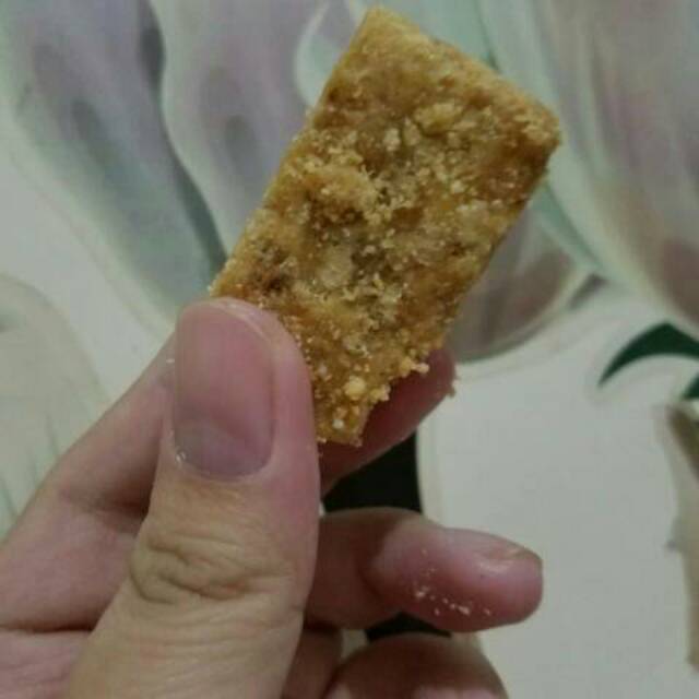 

Kacang Tumbuk