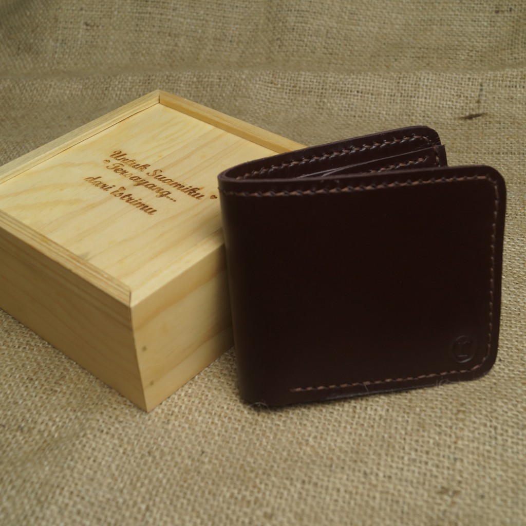 GIft Box Plus Dompet Kulit Asli - Hadiah Untuk Suami - Kado Anniversary Pernikahan Untuk Suami