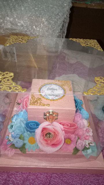 Box Cincin/ Box Perhiasan/ Kotak Lamaran/ Kotak Hantaran/ Box Cincin Pink