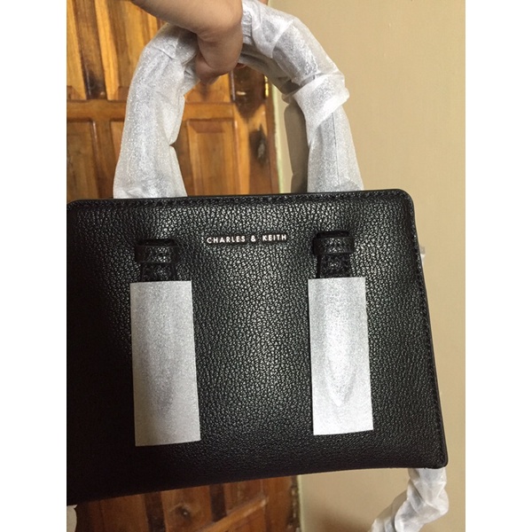 [READY+ORI 100%] CK2-50781362 - DOUBLE TOP HANDLE STRUCTURED BAG - BLACK SIZE M