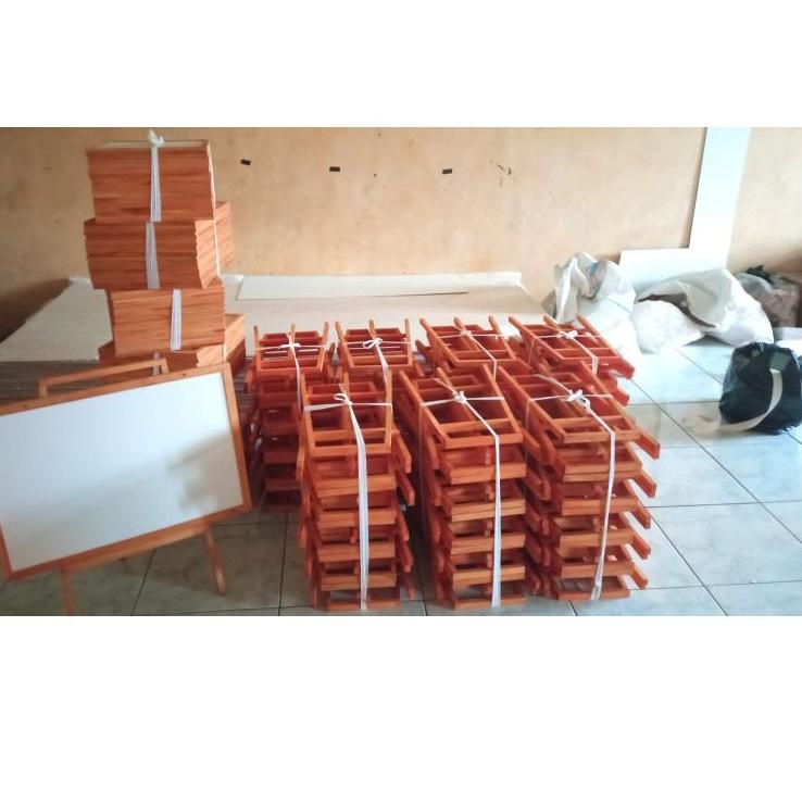 

Baru Laris PAPAN TULIS ANAK / WHITE BOARD UKURAN 40X60 GRATIS SPIDOL DAN PENGHAPUS Bisa COD