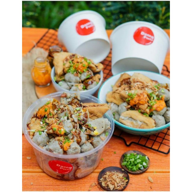 

BAKSO / PENTOL DAENG PENTOL MAKASSAR