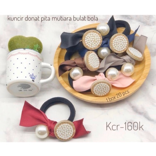 

KUNCIRAN DONAT PITA MUTIARA