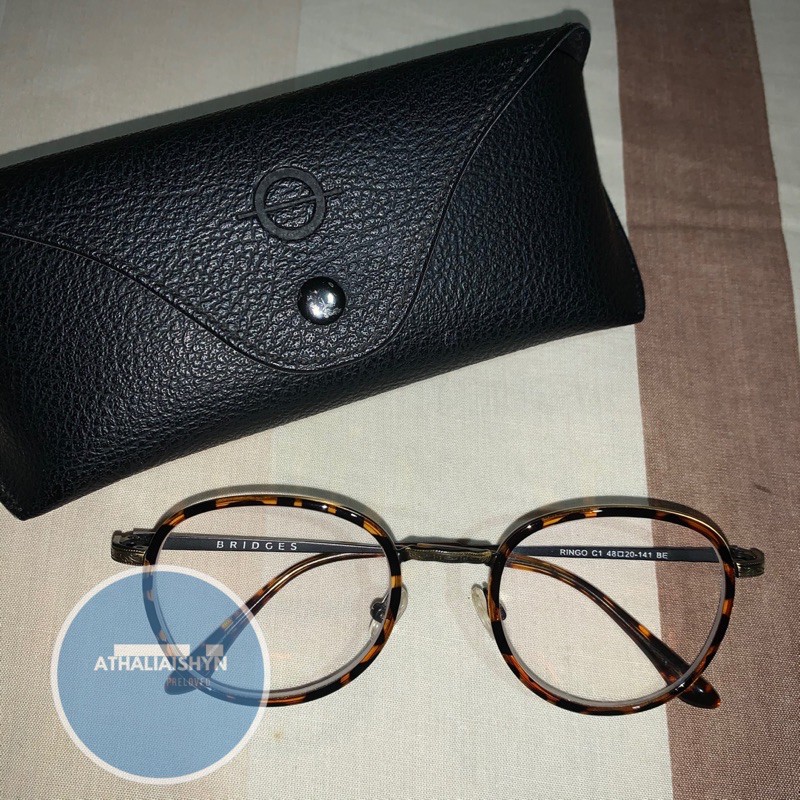 [preloved] Frame Bridges Eyewear Tortoise