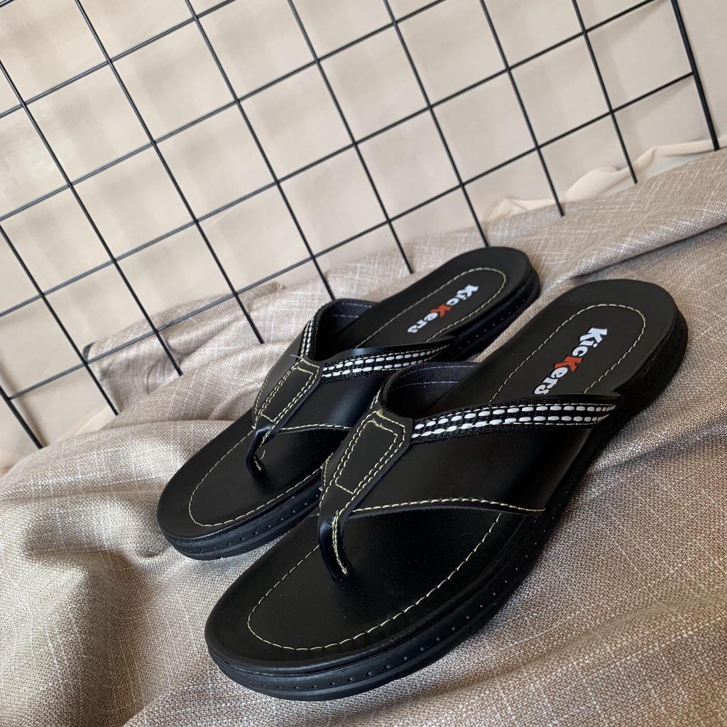 SENDAL JAPIT KULIT 5 COWOK SANDAL SINTETIS TERLARIS DAN TERBARU TERPOPULER TERMURAH SANDAL JEPIT KULIT PRIA CASUAL / SENDAL JAPIT KEKINIAN COWOK LAKI-LAKI DEWASA KASUAL SENDAL JEPIT JAPIT KULIT PREMIUM SANTAI PRIA COWOK COWO DEWASA IMPORT