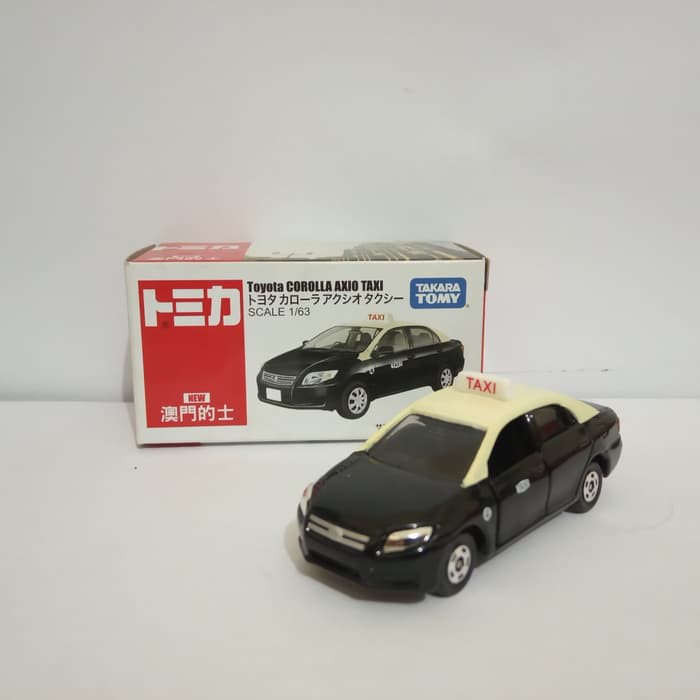 Tomica No 27 Toyota Corolla Axio Taxi diecast mobil takara tomy murah