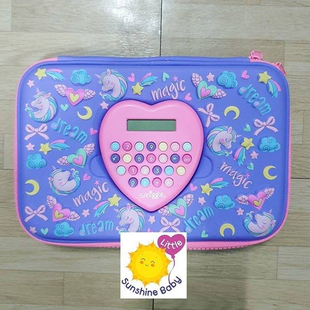 

Smiggle Pencil Case Unicorn Calculator Purple Hardtop - Tempat Pensil Smiggle Ori