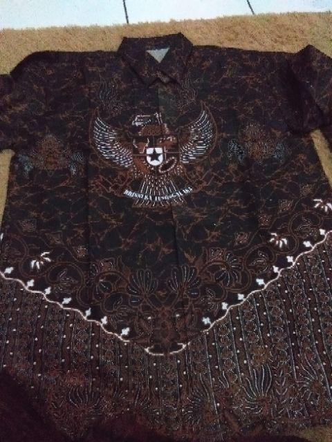 Kemeja Batik Pancasila / Batik Garuda /katun Halus / Demokrasi / Negeri. / Indonesia / Hrb026 Katun