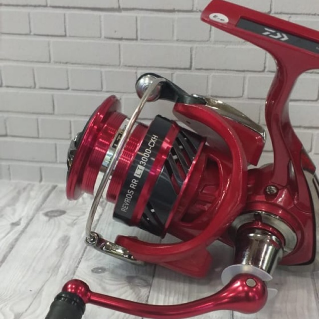 Reel Daiwa revross RR LT 3000 CXH