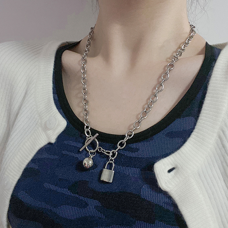 OT Kalung Rantai Dengan Liontin Gembok Gaya Hip Hop Untuk Wanita